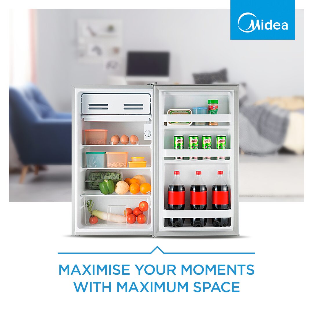 Single Door Bar Fridge 93L - Image 3